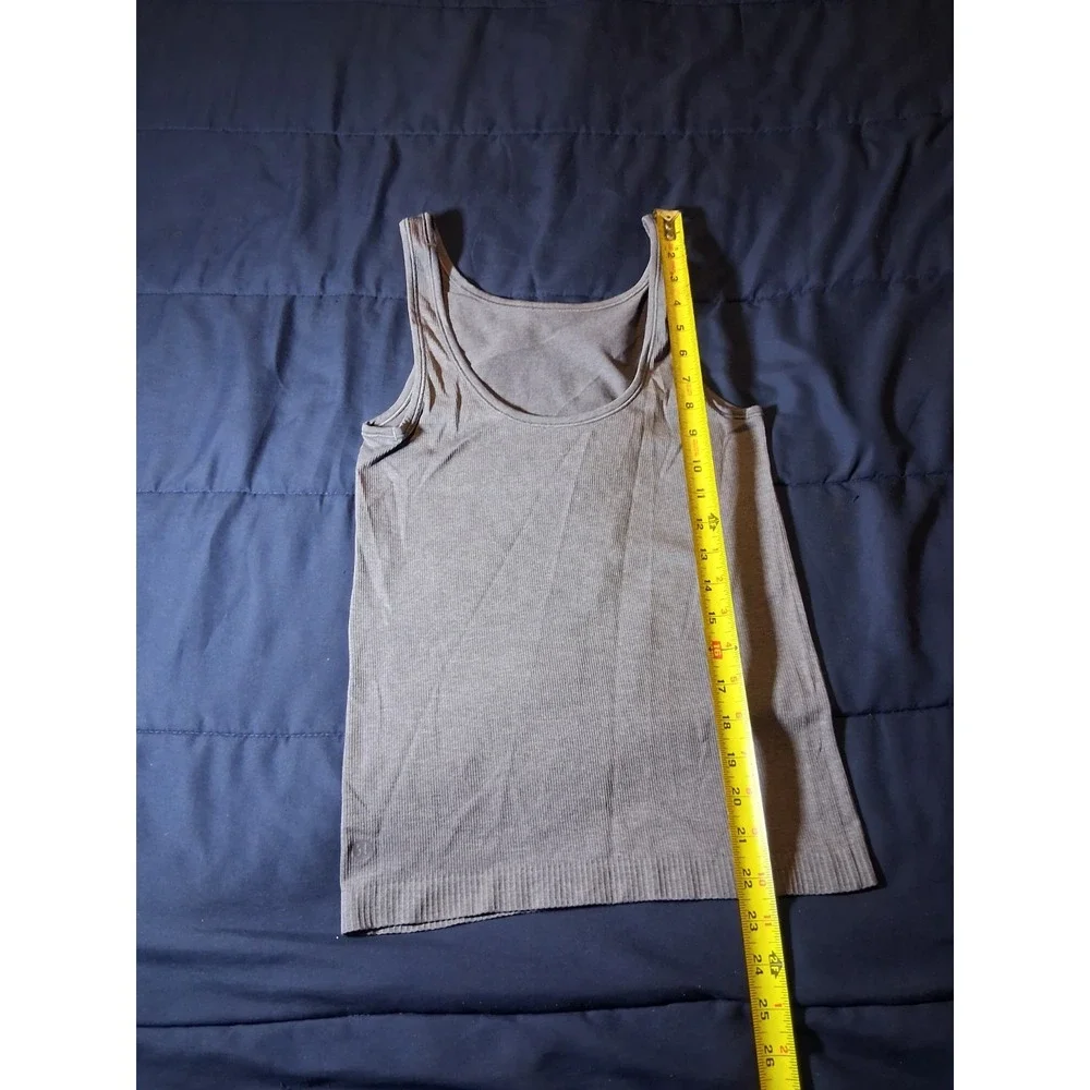 Lululemon Tank Top‎ Size S Purple Base Layer